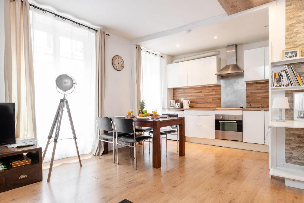 Rue Cler - Eiffel Tower City Apartment Paris Luaran gambar